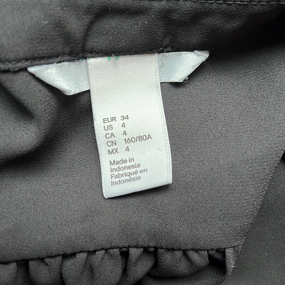 H&M blouse - Picture 8 of 9